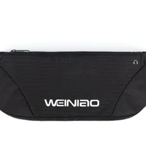 กระเป๋าคาดเอววิ่งพร้อมช่องเสียบหูฟัง สีดำ